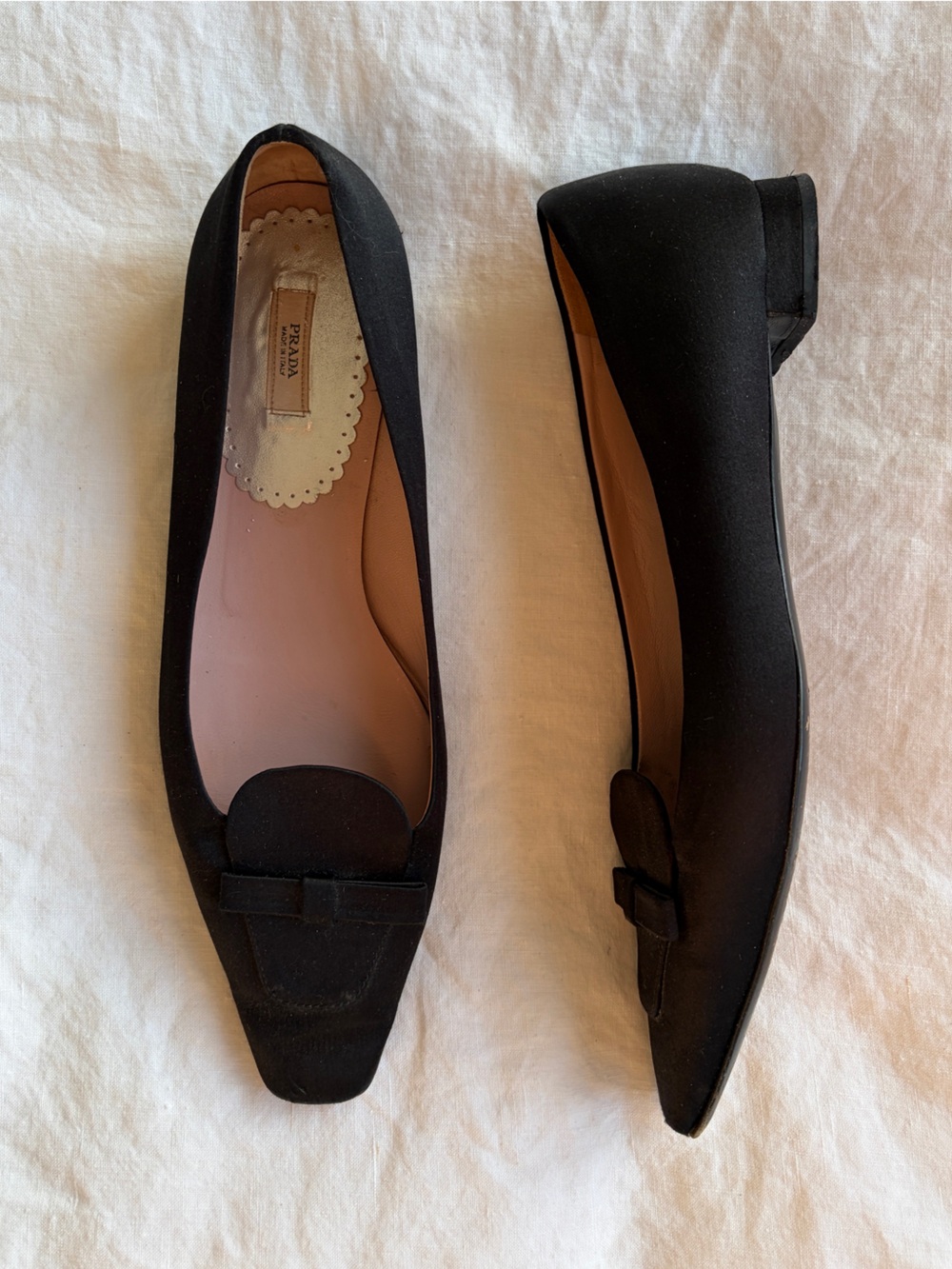 Vintage Prada Bow Satin Silk Loafer Pointy Toe Ballet Flats Black 90s Y2K - Picture 2 of 9